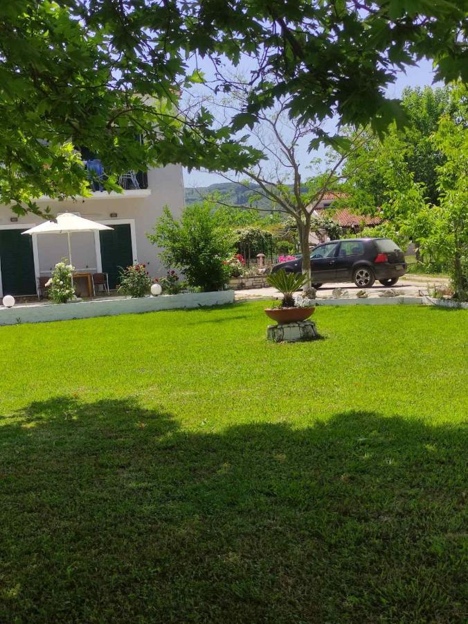 Nikilein'S House, Διαμέρισμα 150Μ Απο Την Παραλία Roda  Ngoại thất bức ảnh